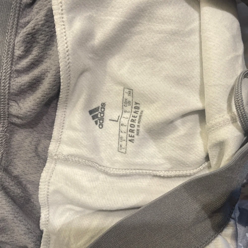 Adidas Continent Camo City Cropped 3/4 Pant Men’s L - Picture 4 of 4
